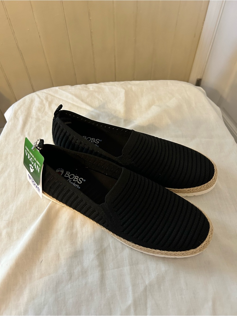 NWT Skechers BOBS  Flexpadrille 3.0/Black/Size9.5/100% Vegan